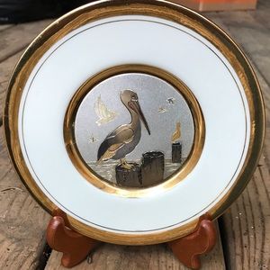 Art of Chokin pelican plate gold edged